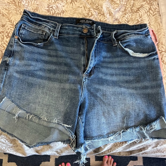 Judy Blue Pants - Judy Blue denim shorts